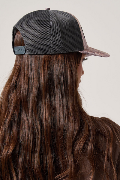 SG LOGO TRUCKER HAT MOONROCK/MULTI