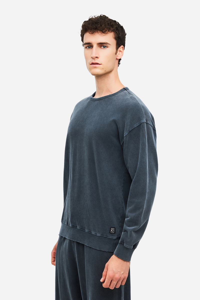 CLASSIC CREWNECK - VINTAGE BLUE