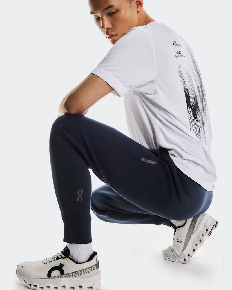 Men Focus Tech Sweatpants - Navy