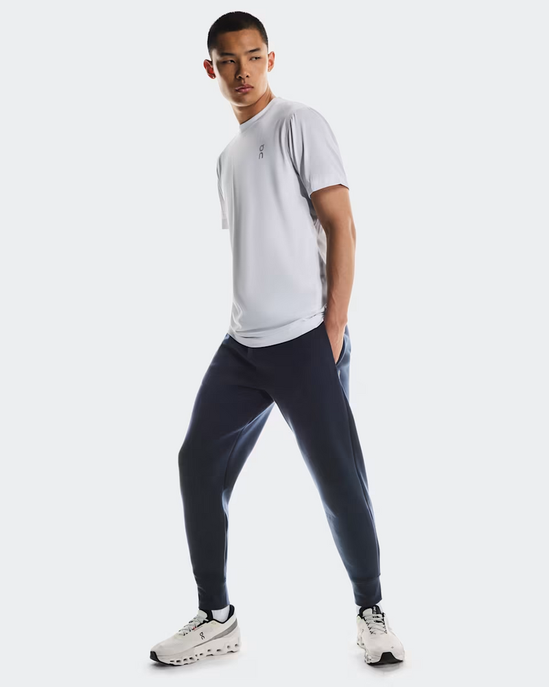 Men Focus Tech Sweatpants - Navy
