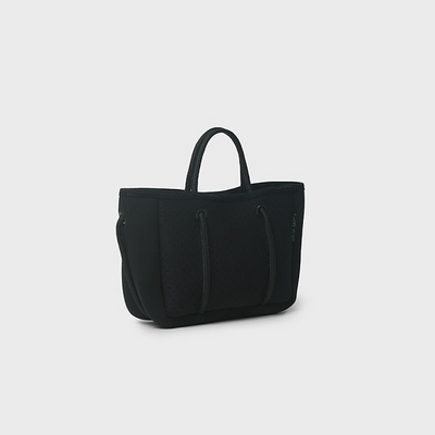 Petite - Total Black
