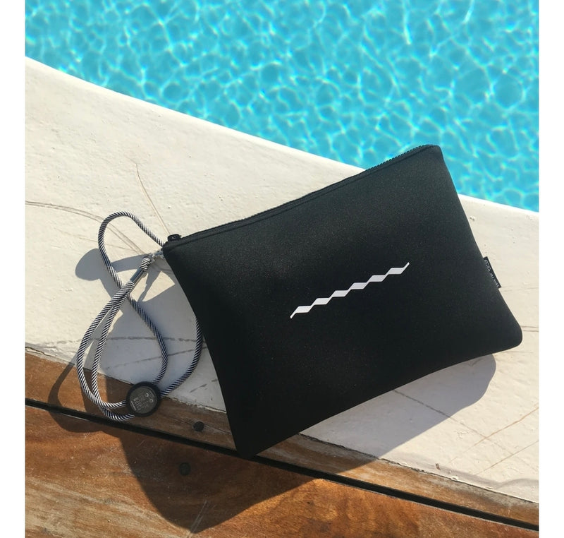 Wave Zipper Clutch - Black